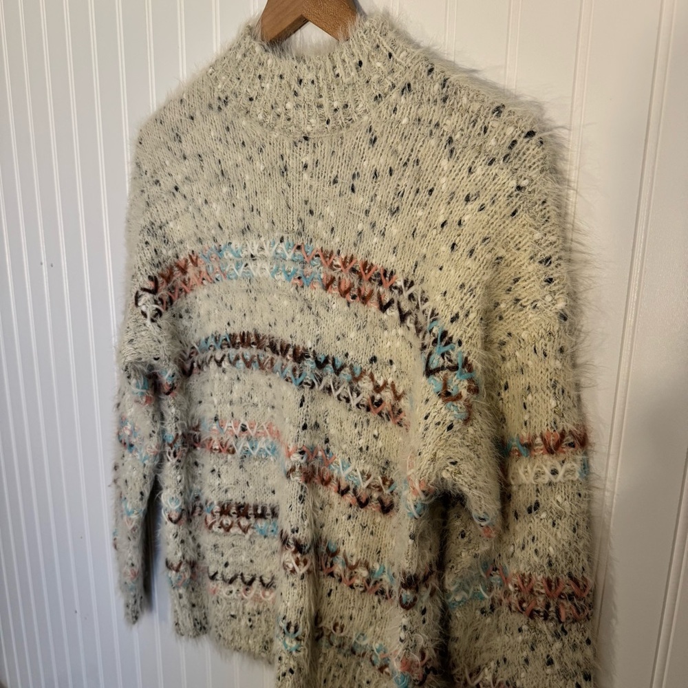 Maurice’s Women’s Multi Yarn Mock Neck Cozy Pullover Sweater Size Medium - Picture 4 of 14